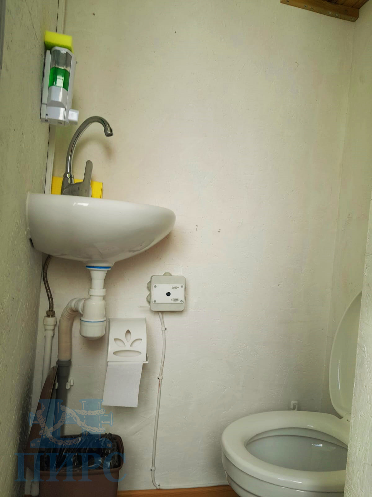 туалет хаусбота