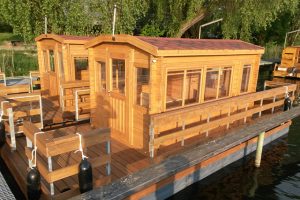 Плавучая дача Остров-23