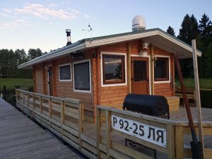 Плавучий дом