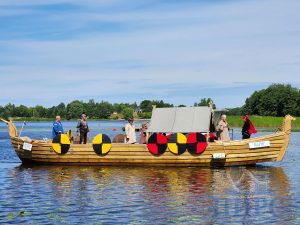 понтонный катер драккар