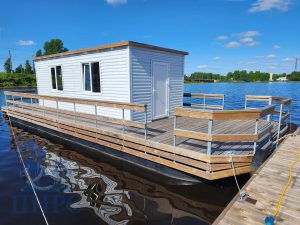 плавучий офис на понтоне