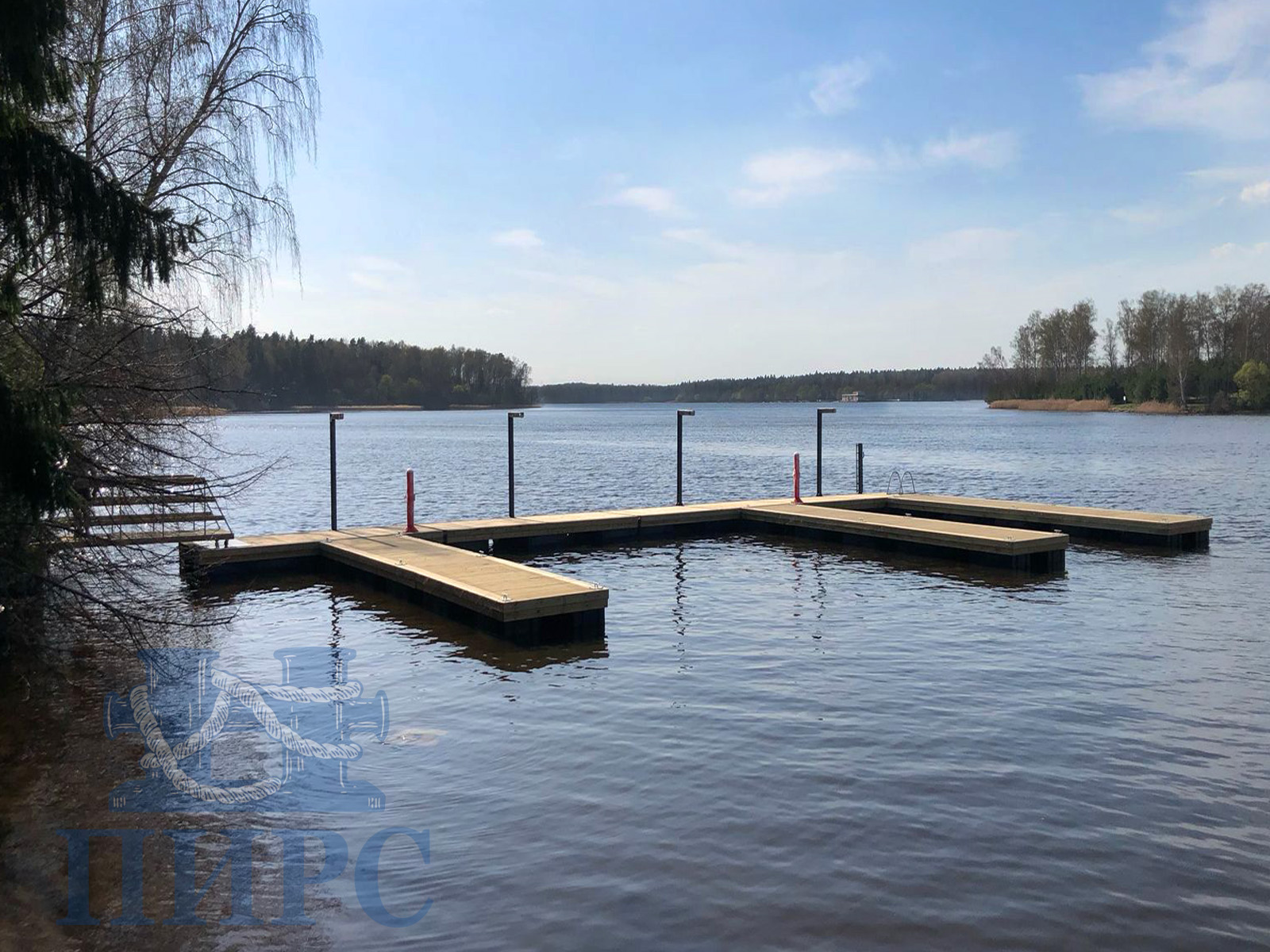 плавучий причальный комплекс