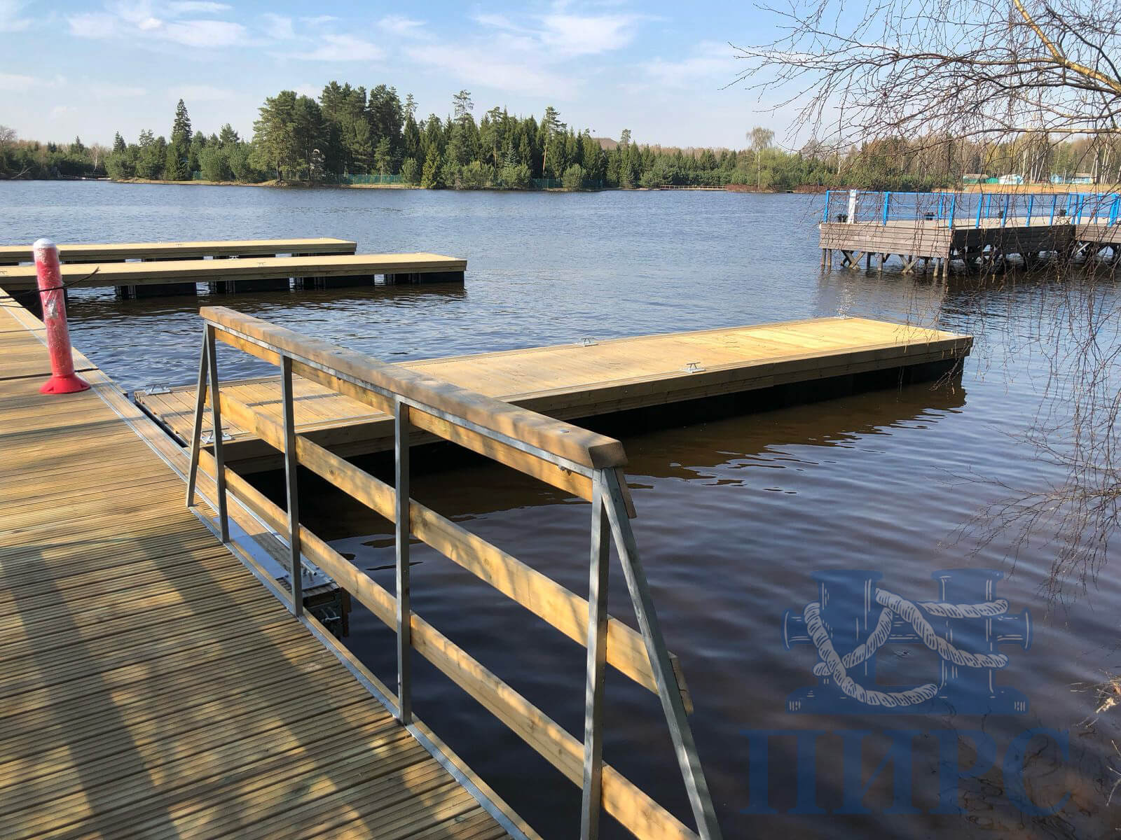 понтон для причала