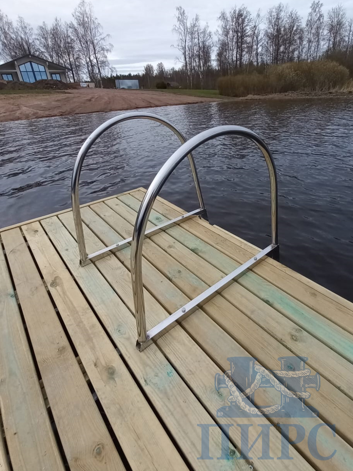 лестница на причал