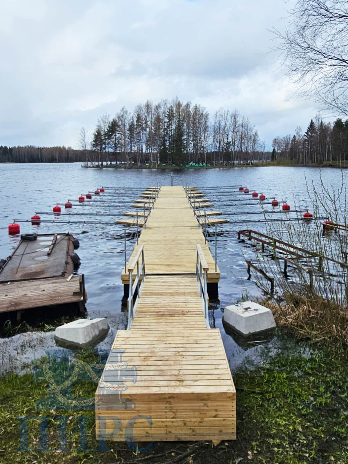 пирс для лодочной станции