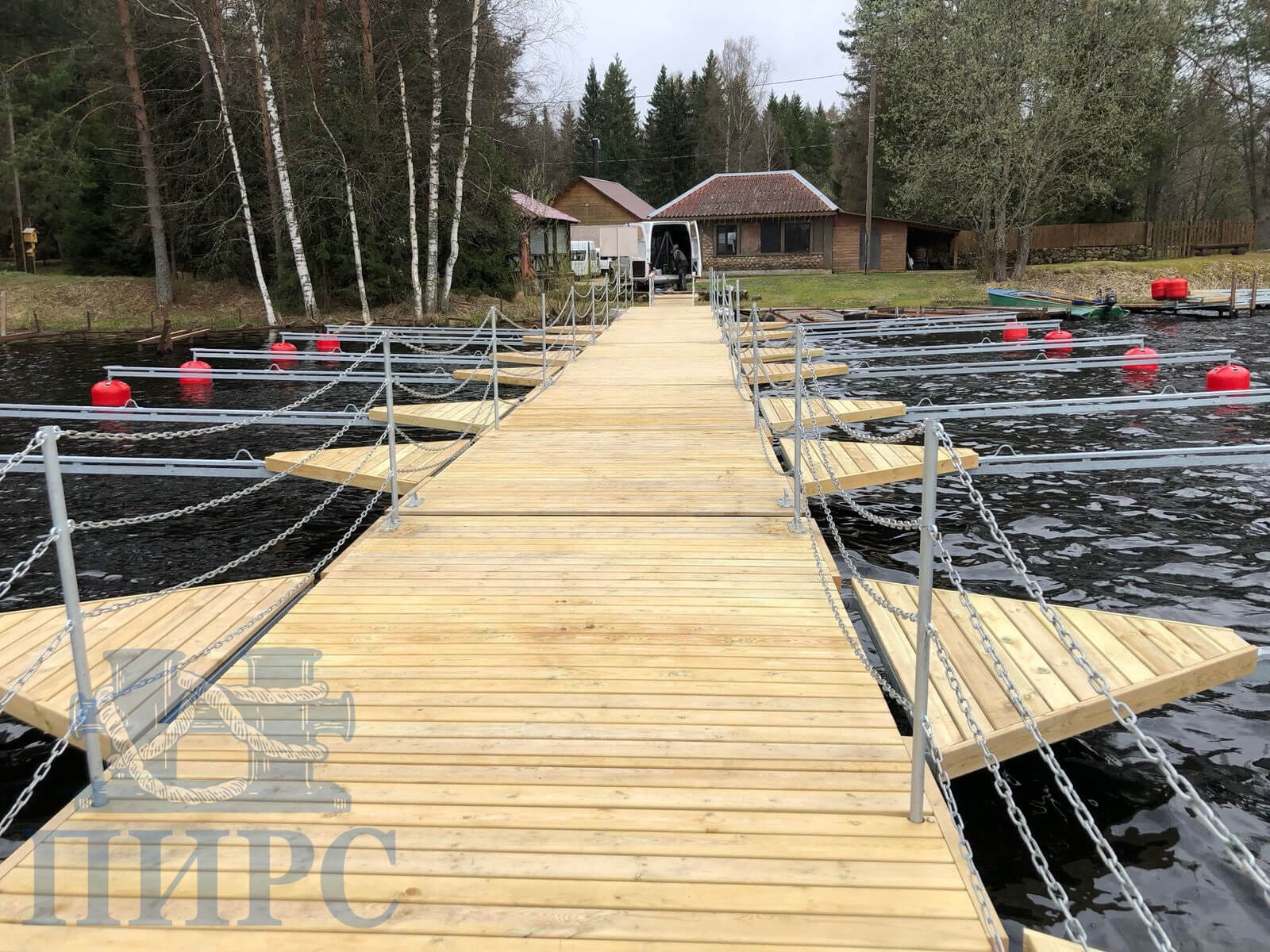 лодочный причал