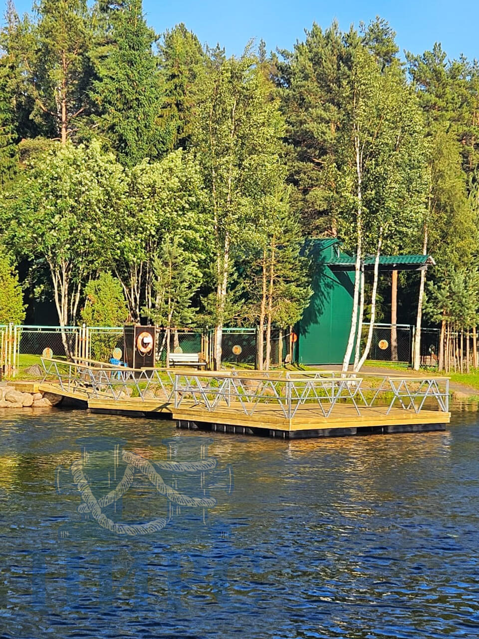 плавучий купальный комплекс