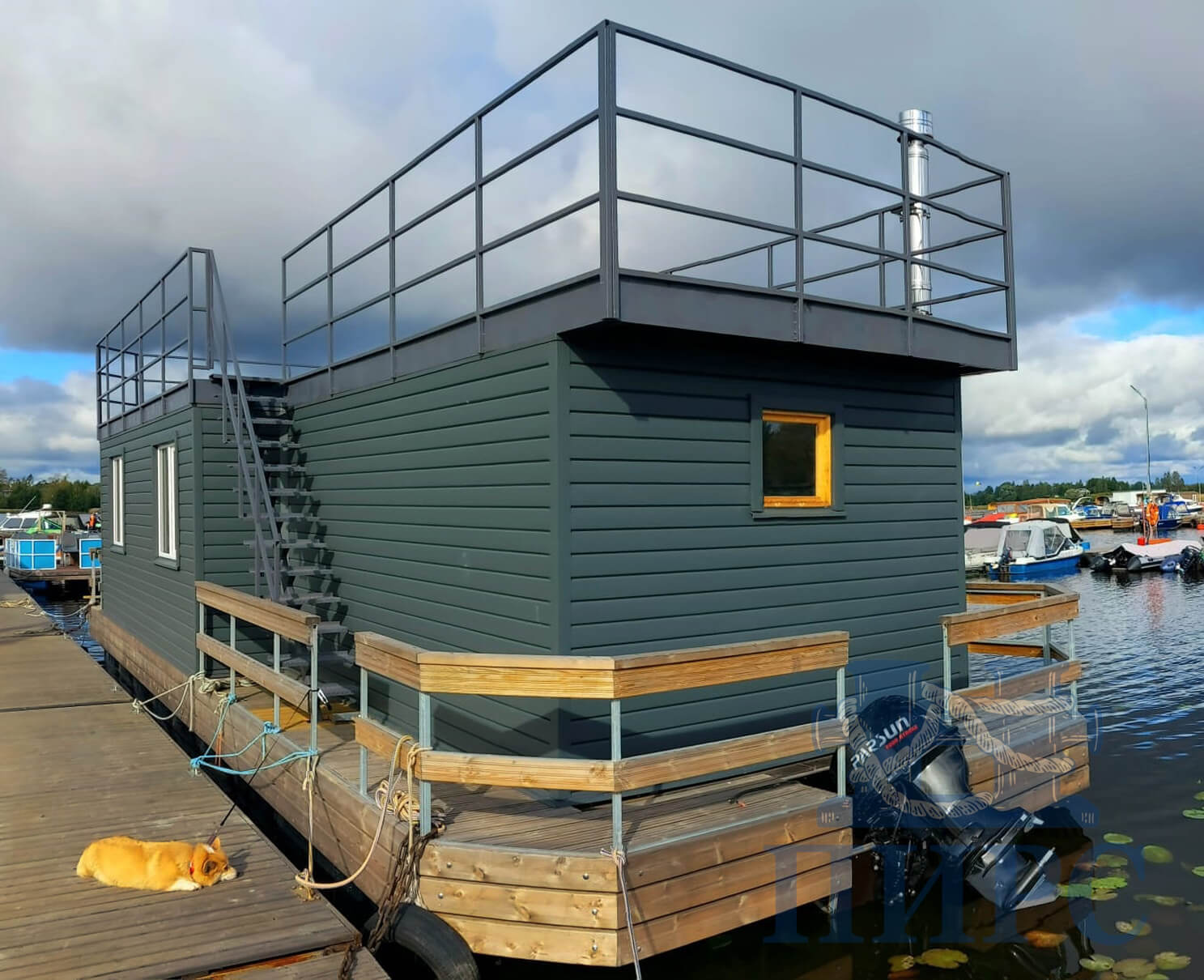 плавдом на понтоне