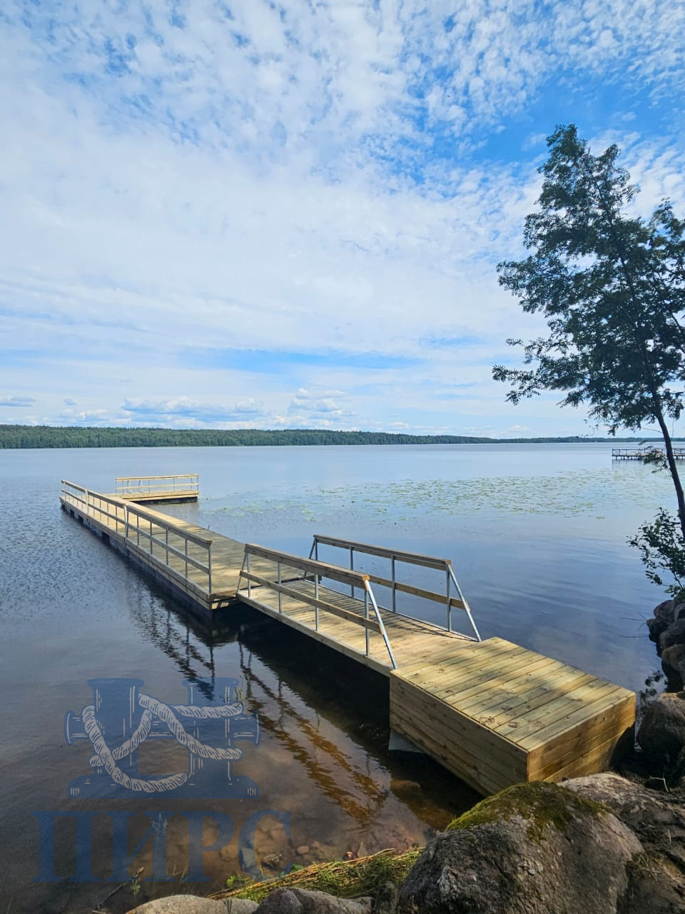 пирс из понтонов