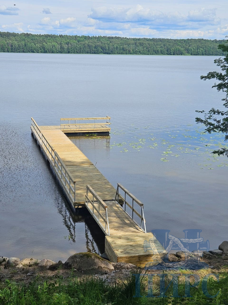 плавающий пирс для лодок