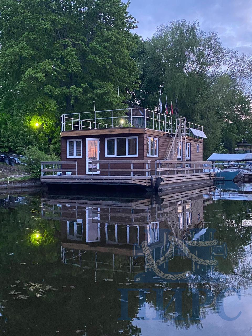 хаусбот в москве