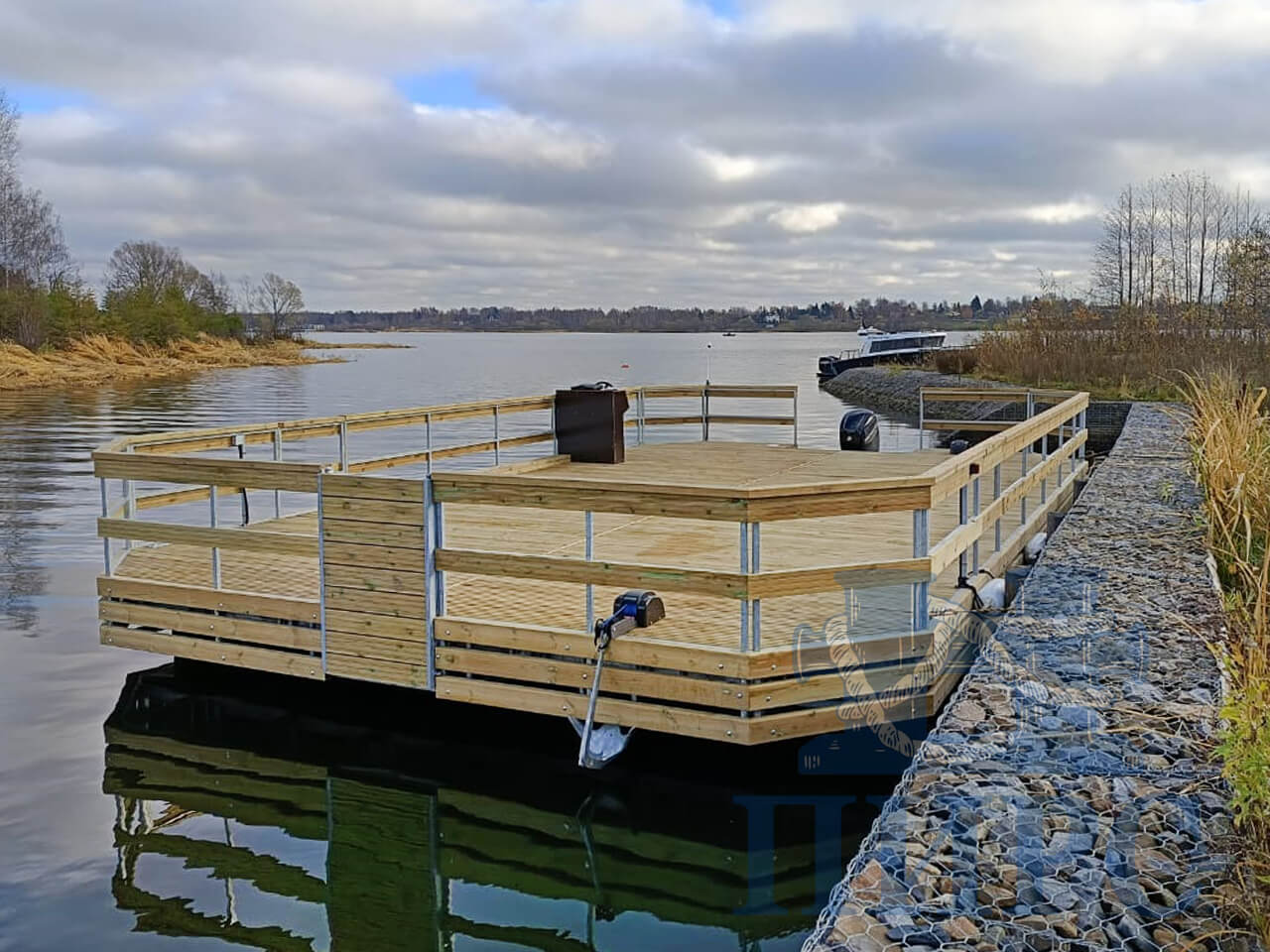 понтон грузовой с мотором