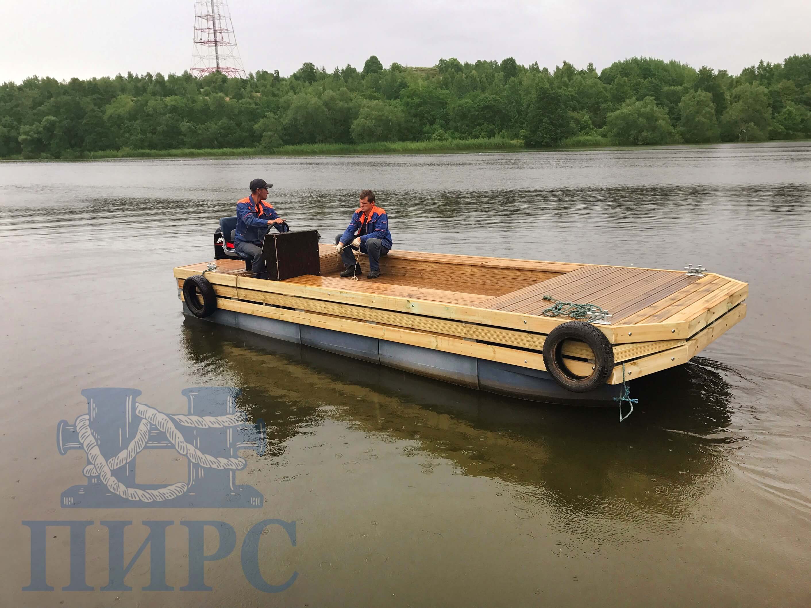 понтон с мотором для работы на воде