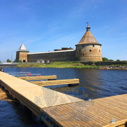 гостевой причал для яхт и катеров крепость орешек